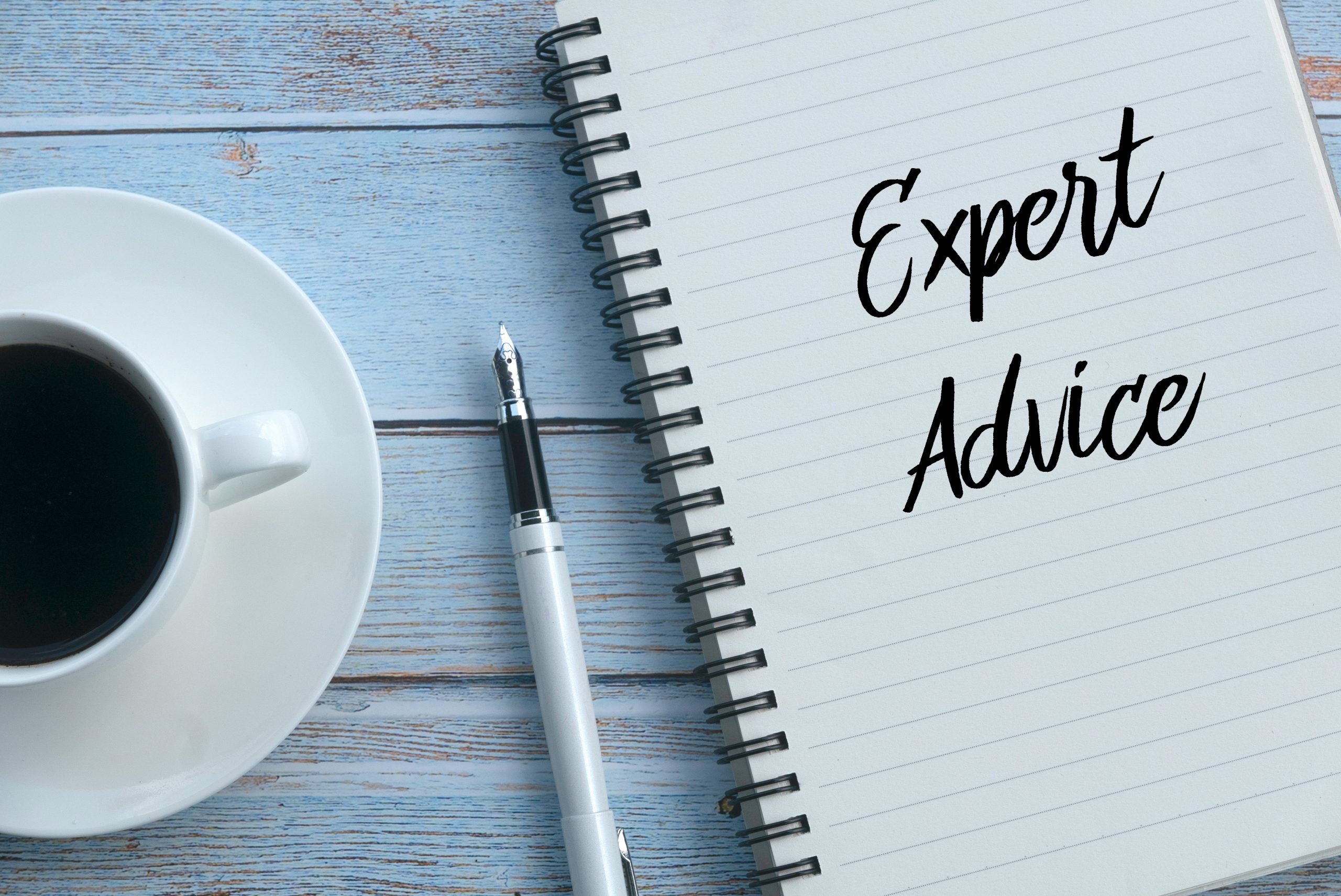 expert-advice-concept-Q8K28AN